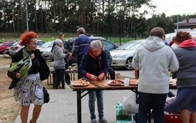 Seniorzy w plenerze 10