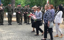 Uroczystość z okazji 83. rocznicy wybuchu II wojny światowej w Gminie Długosiodło 1