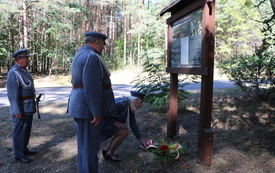 Uroczystość z okazji 83. rocznicy wybuchu II wojny światowej w Gminie Długosiodło 11