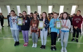 Gminne Rozgrywki Szk&oacute;ł Podstawowych w Drużynowym Tenisie Stołowym 4