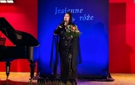 Muzyczne spotkanie z tw&oacute;rczością Mieczysława Fogga i Hanki Ordon&oacute;wny 9