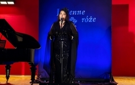 Muzyczne spotkanie z tw&oacute;rczością Mieczysława Fogga i Hanki Ordon&oacute;wny 19