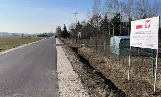 Zdjęcie do Przebudowa drogi gminnej w miejscowości Nowe Bosewo oraz przebudowa drogi gminnej w miejscowości Stara Pecyna