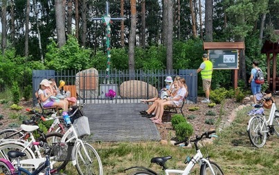 Zdjęcie do Wycieczka rowerowa do Miejsc Pamięci Narodowej